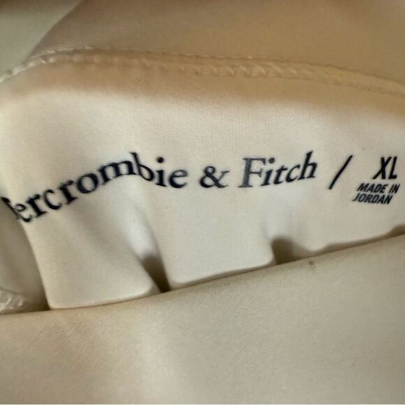 Abercrombie & Fitch Womens White Pleated Tennis Skirt Skort Lined Size XL Active - Picture 3 of 4